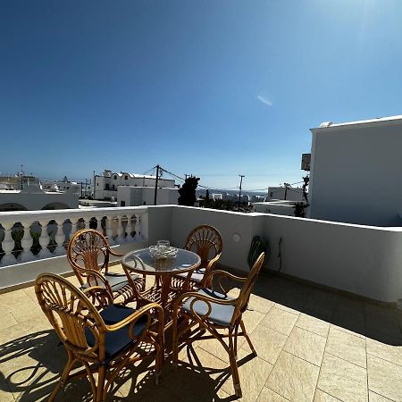 סנטוריני Veldi Art - Kamari Beach Apartment מראה חיצוני תמונה